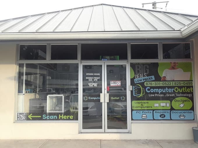 Computer Outlet