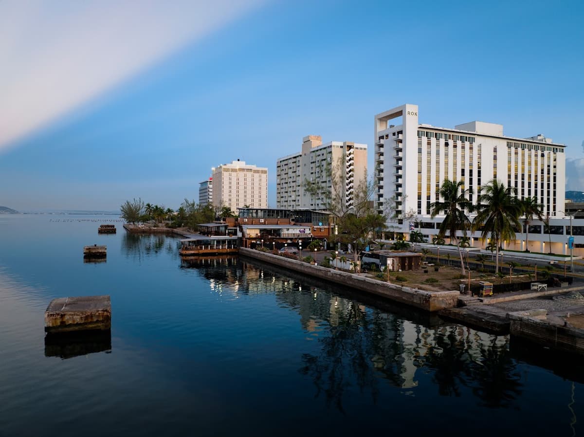 ROK Hotel Kingston