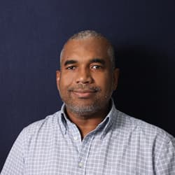 Dr. Barryinton Houston- Kids Klinik