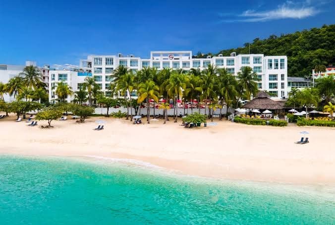 S Hotel Jamaica